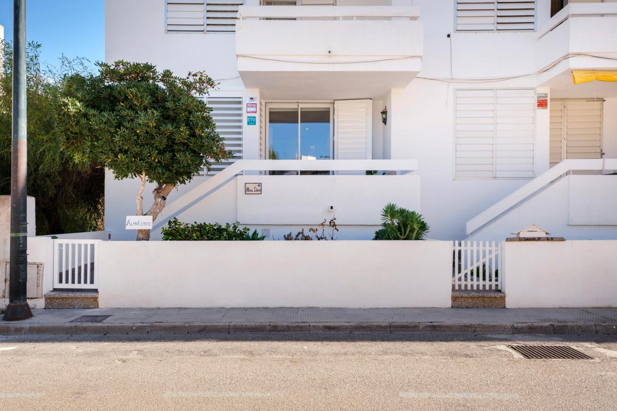 Alma Libre Beach Apartment كولونيا سانت خورذي المظهر الخارجي الصورة